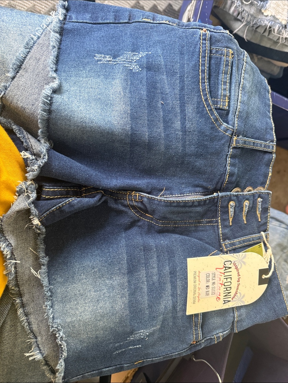 Women's Dark Blue Cropped Frayed Hem Jeans